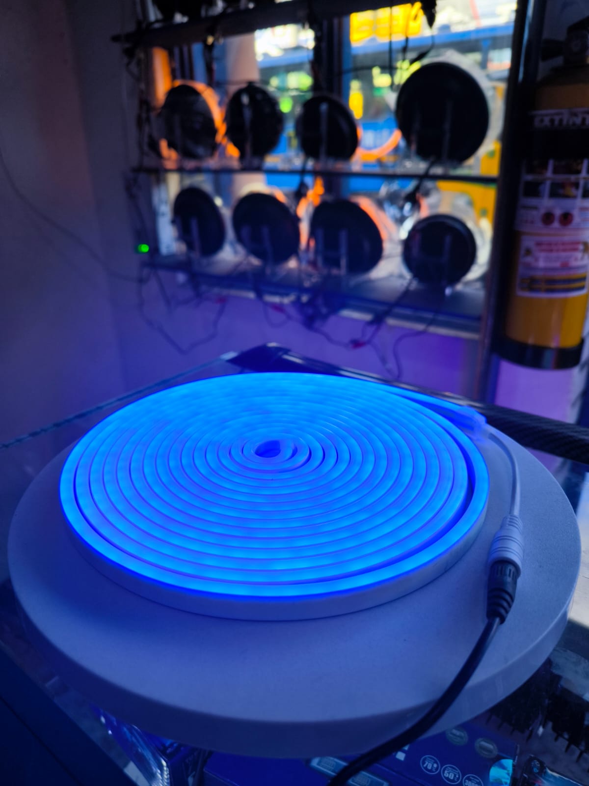 Vista 7 de CINTA NEON 12 VOLTIOS (FLEX) - NEOFLEX: NARANJA